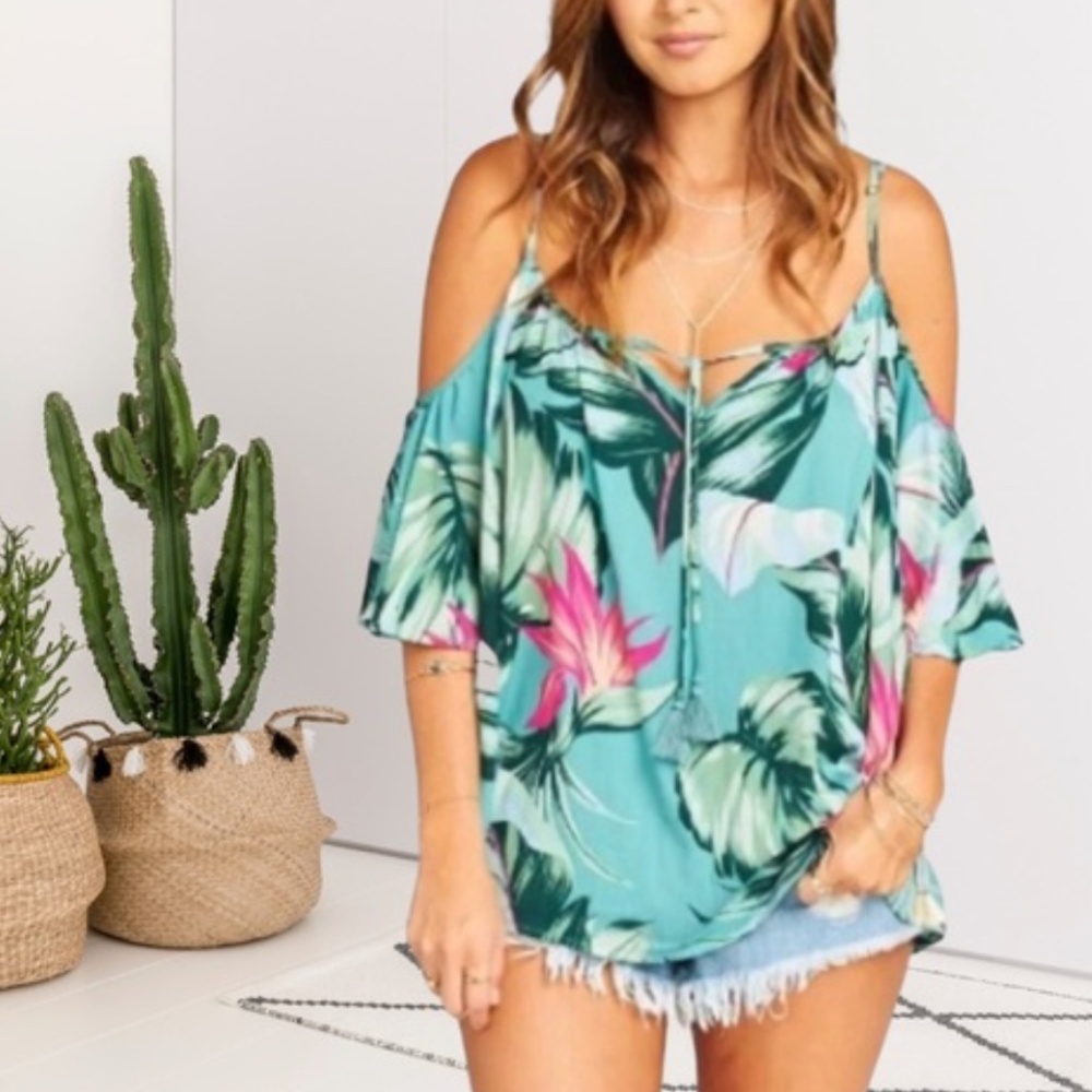 Show Me Your Mumu Kauai Lola Cold Shoulder Top